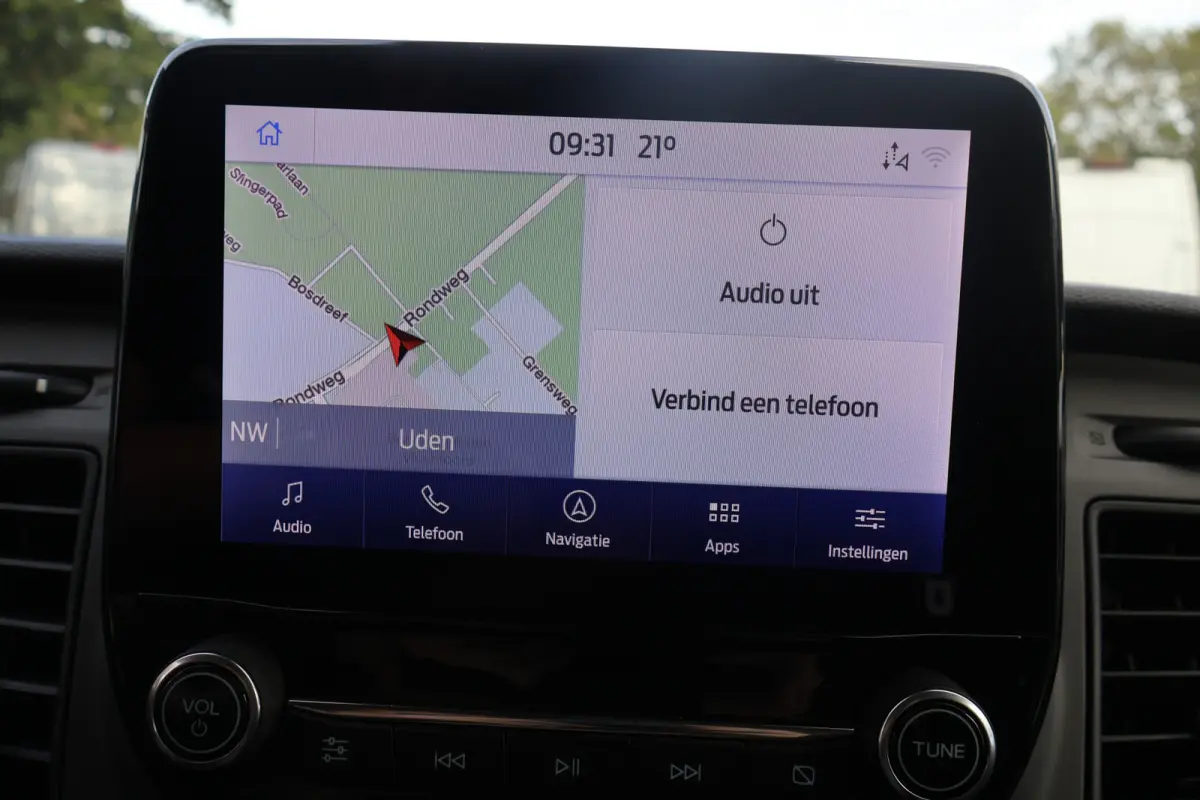 2.0 TDCI L2 H1 Limited Automaat Airco Camera