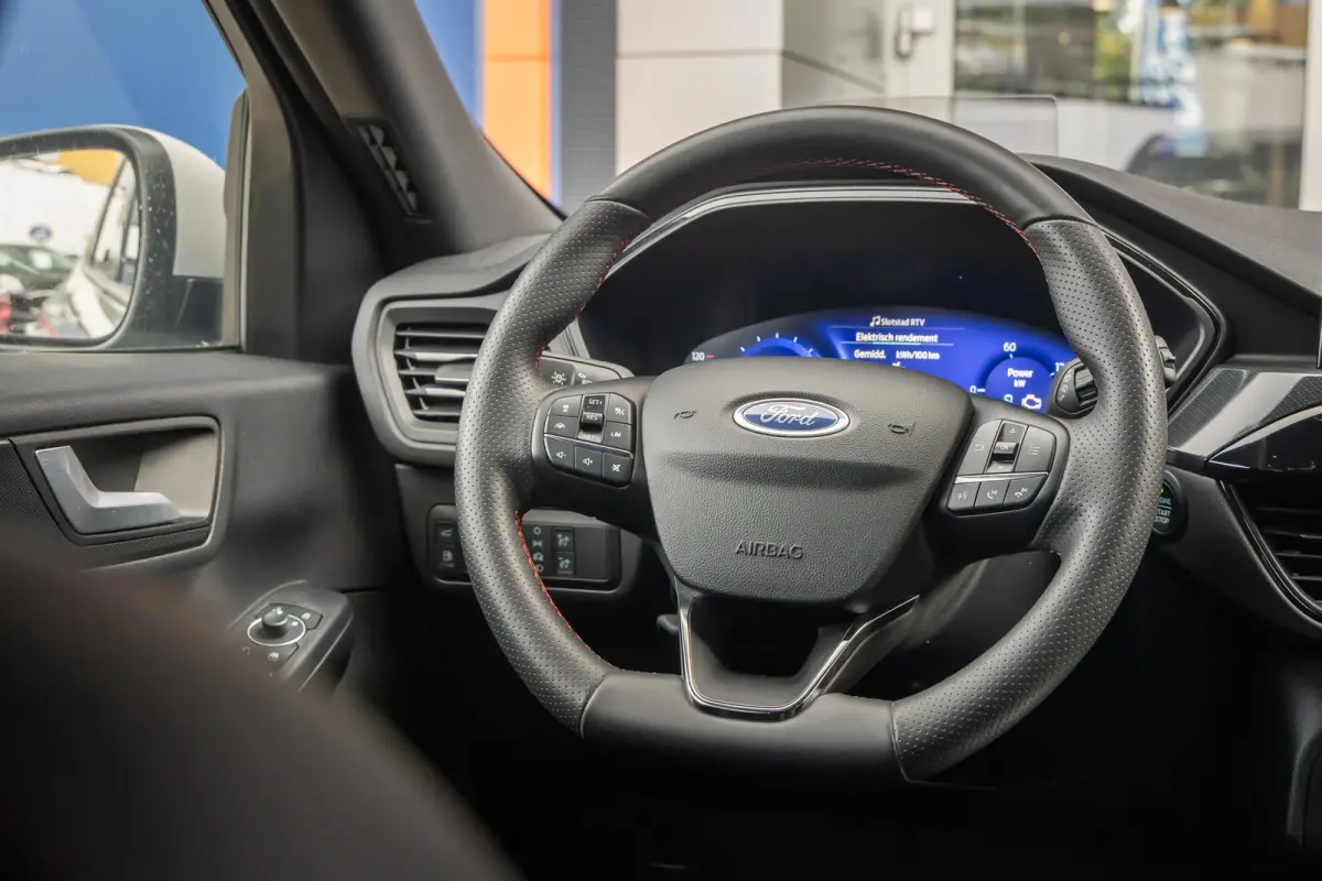 2.5 PHEV ST-Line X | Trekhaak | Black-pack | Adaptive cruise control | Head-up | B&O audio | Camera | Apple Carplay/Android Auto | Stoel/stuur/voorruit verwarming | Achteruitrijcamera | Appl