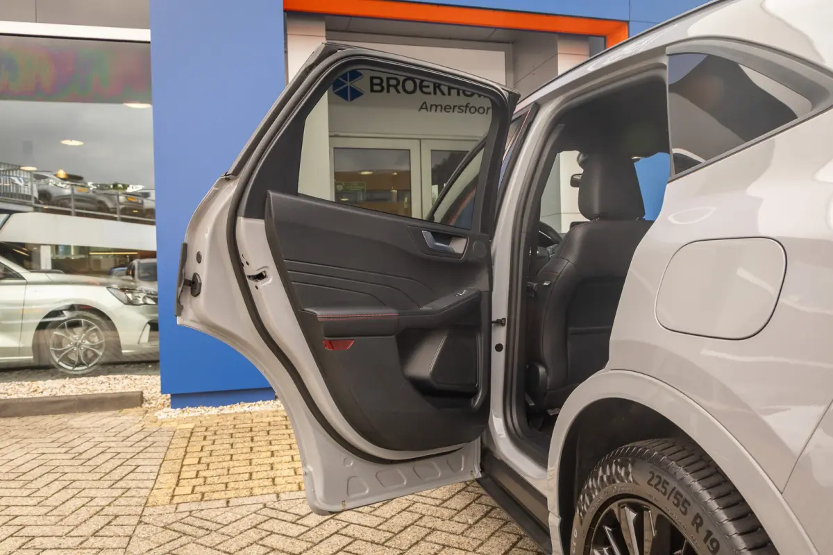2.5 PHEV ST-Line X | Trekhaak | Black-pack | Adaptive cruise control | Head-up | B&O audio | Camera | Apple Carplay/Android Auto | Stoel/stuur/voorruit verwarming | Achteruitrijcamera | Appl
