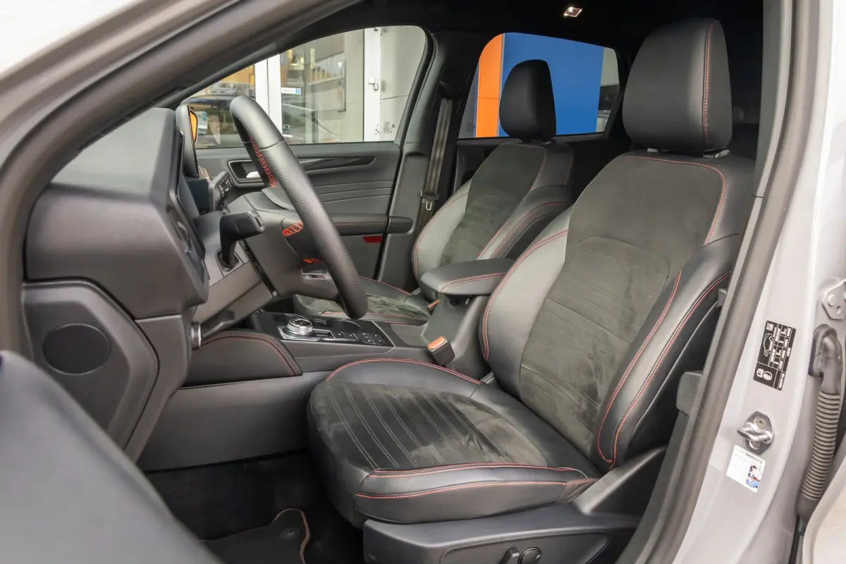 2.5 PHEV ST-Line X | Trekhaak | Black-pack | Adaptive cruise control | Head-up | B&O audio | Camera | Apple Carplay/Android Auto | Stoel/stuur/voorruit verwarming | Achteruitrijcamera | Appl