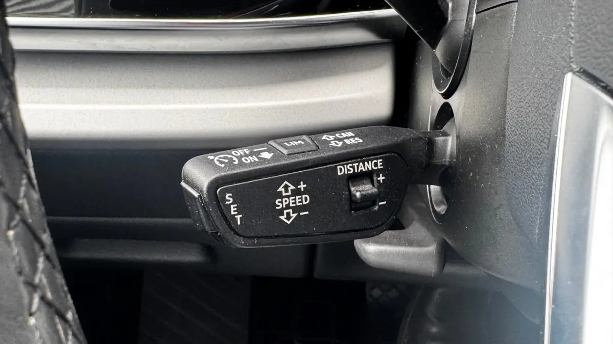 55 TFSIe 381PK QUATTRO PRO LINE ADVANCED AUTOMAAT SOH 100% / NAVI / LEDER / CLIMA / FULL-LED / PDC / 22" LMV / CAMERA / KEYLESS / ADAPT. CRUISE !!
