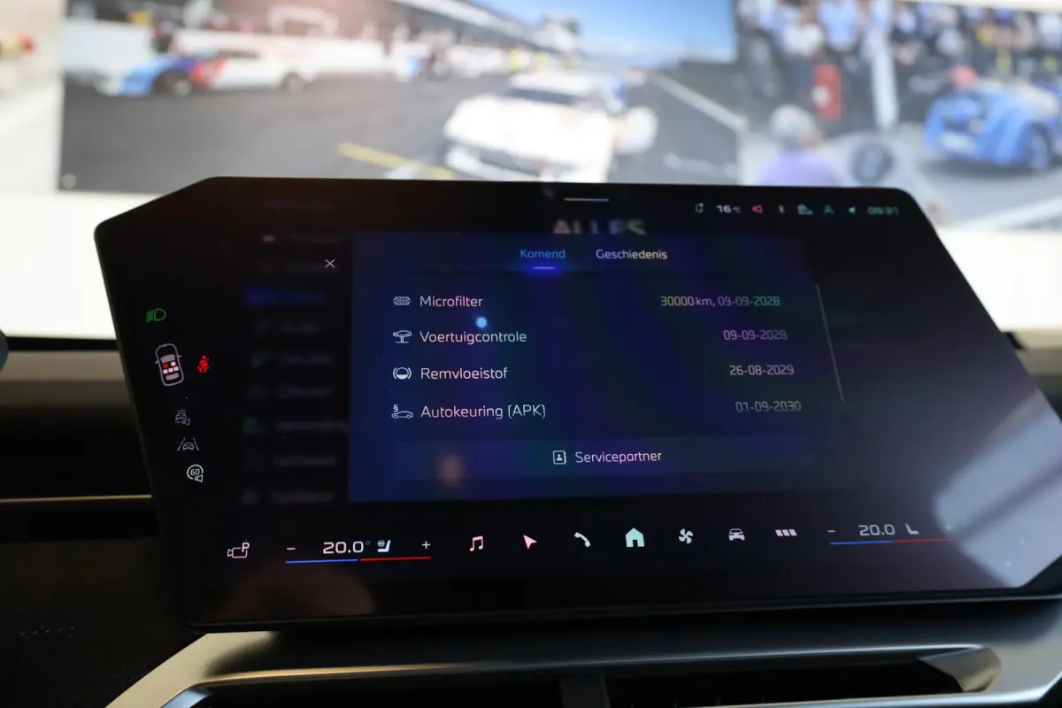 40 eDrive M Sportpakket Pro | Innovation Pack | Panoramadak