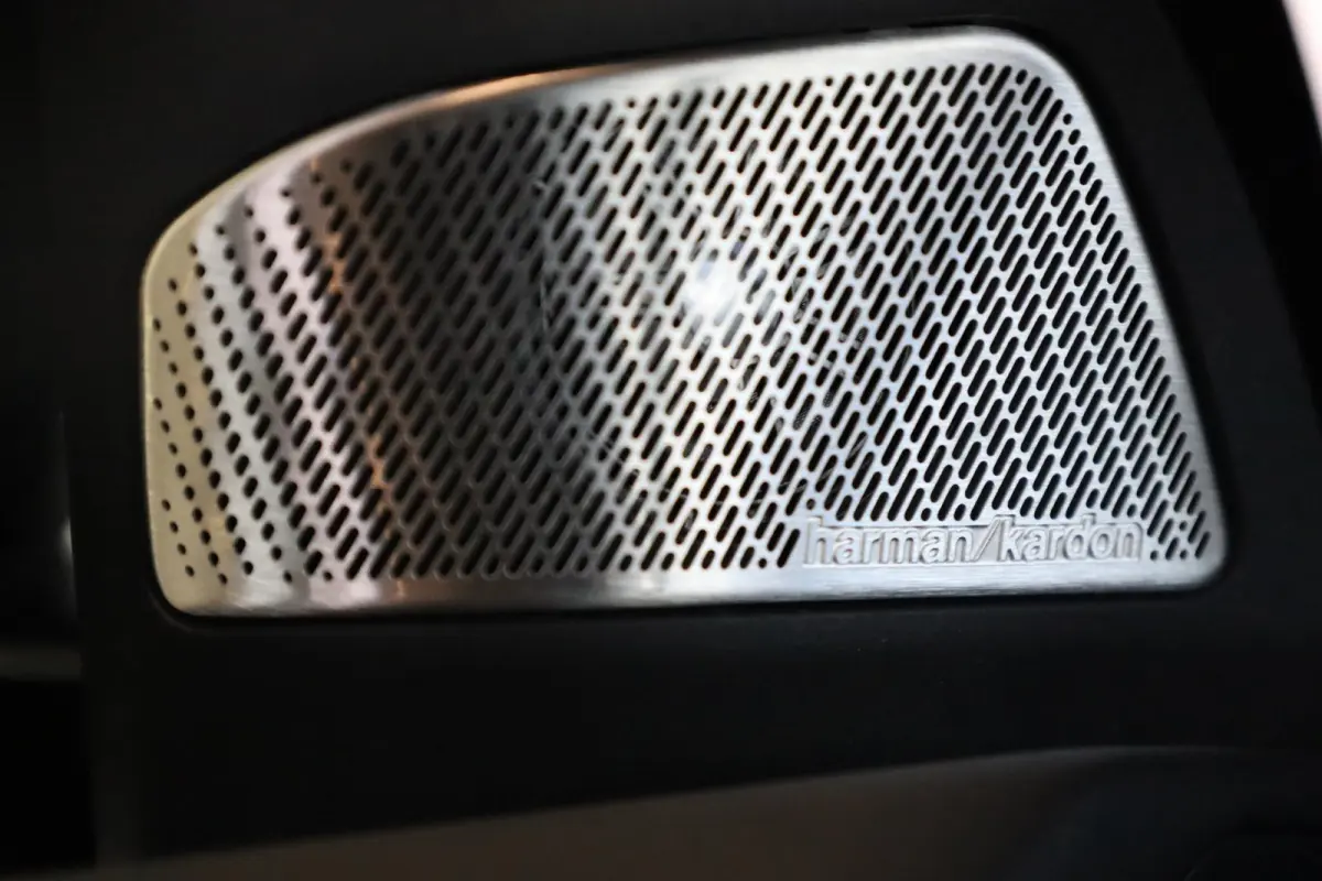 40 eDrive M Sportpakket Pro | Innovation Pack | Panoramadak