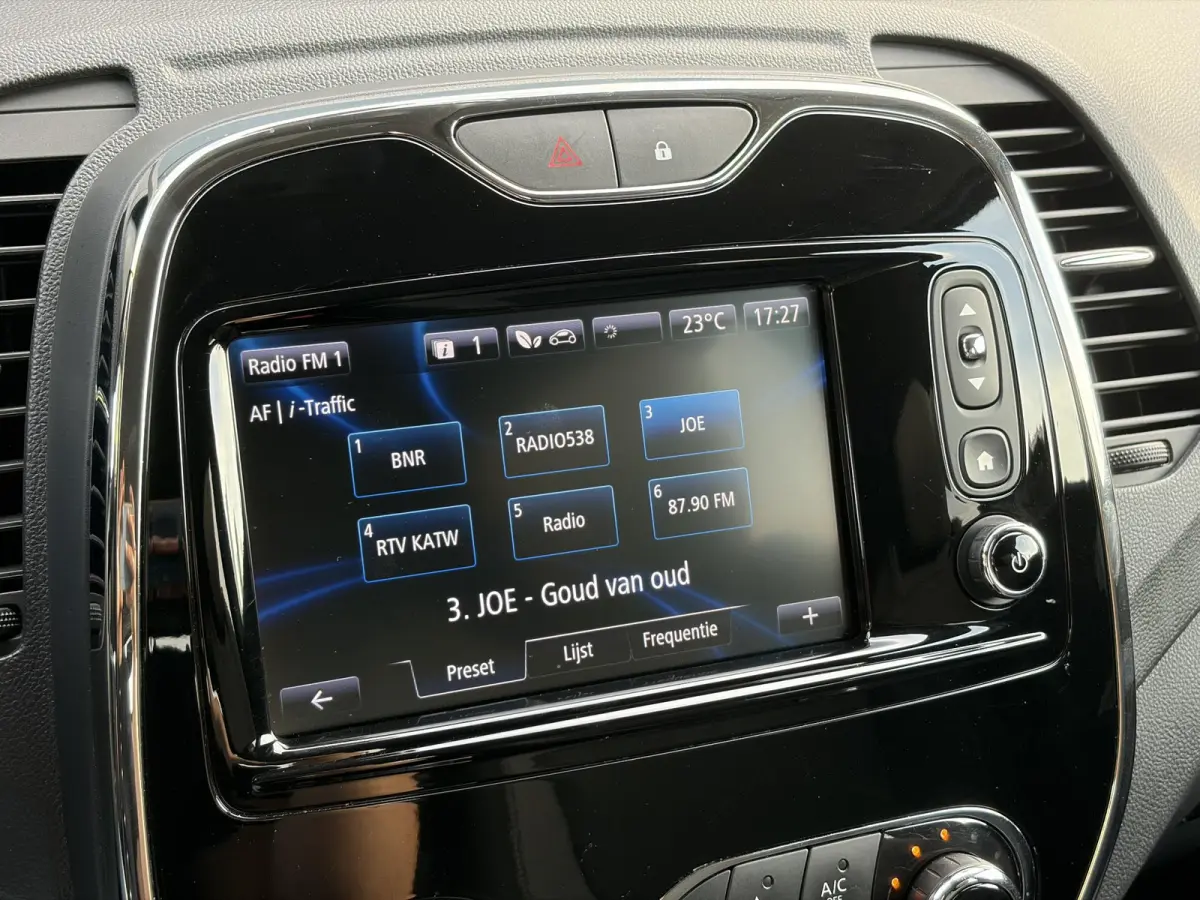 1.2 TCe Dynamique ✓Navi✓Trekhaak✓Keyless✓Clima✓Cruise✓Dealer Onderhouden✓Automaat✓120pk✓Lm velgen✓Pdc✓N.A.P✓Apk tot 06-2027