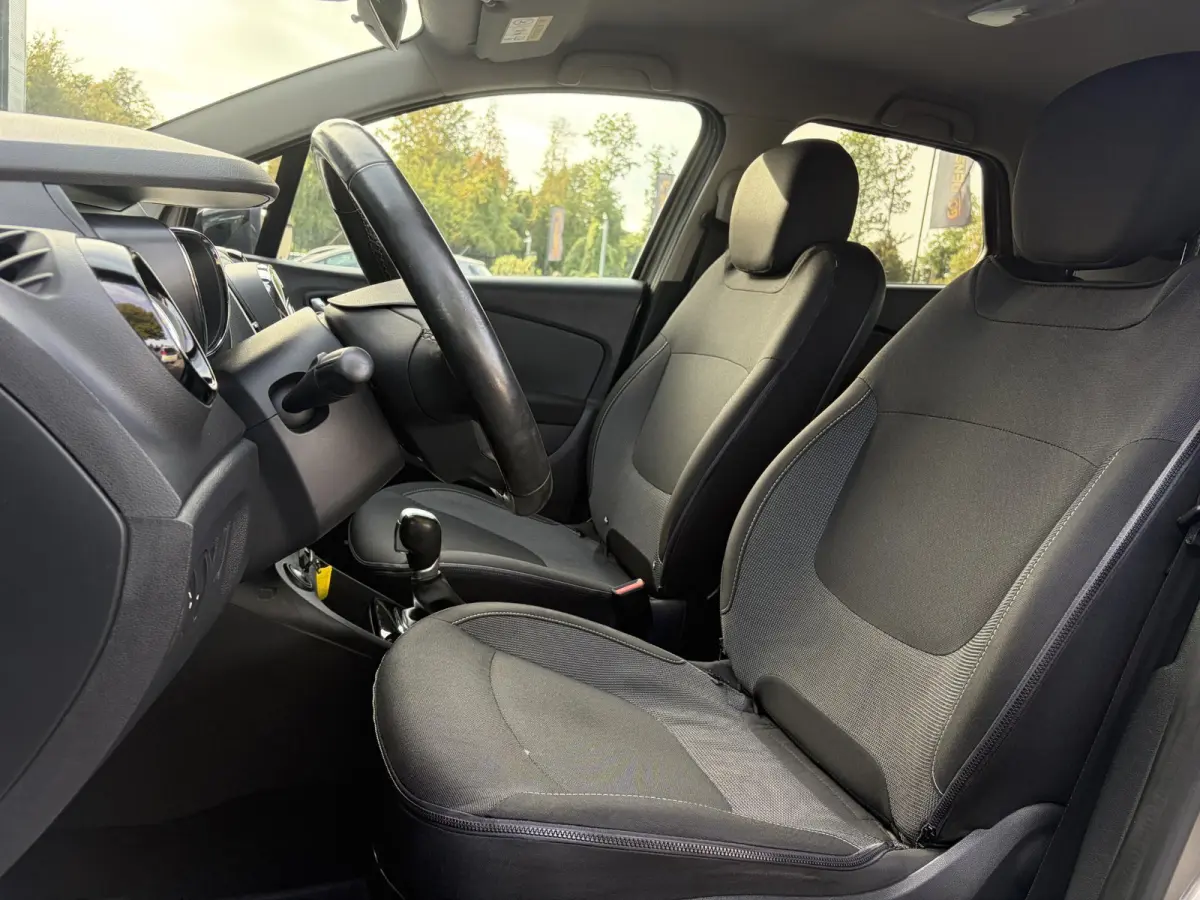 1.2 TCe Dynamique ✓Navi✓Trekhaak✓Keyless✓Clima✓Cruise✓Dealer Onderhouden✓Automaat✓120pk✓Lm velgen✓Pdc✓N.A.P✓Apk tot 06-2027