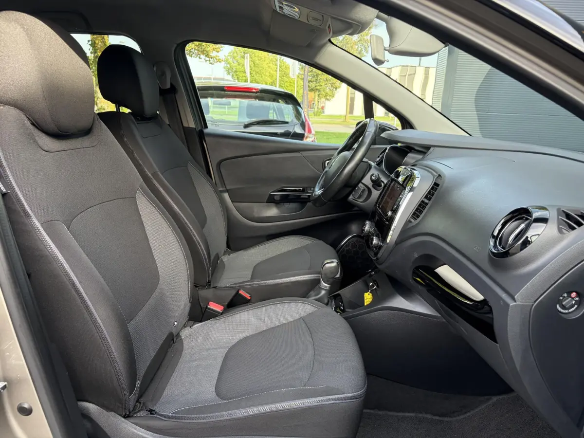 1.2 TCe Dynamique ✓Navi✓Trekhaak✓Keyless✓Clima✓Cruise✓Dealer Onderhouden✓Automaat✓120pk✓Lm velgen✓Pdc✓N.A.P✓Apk tot 06-2027