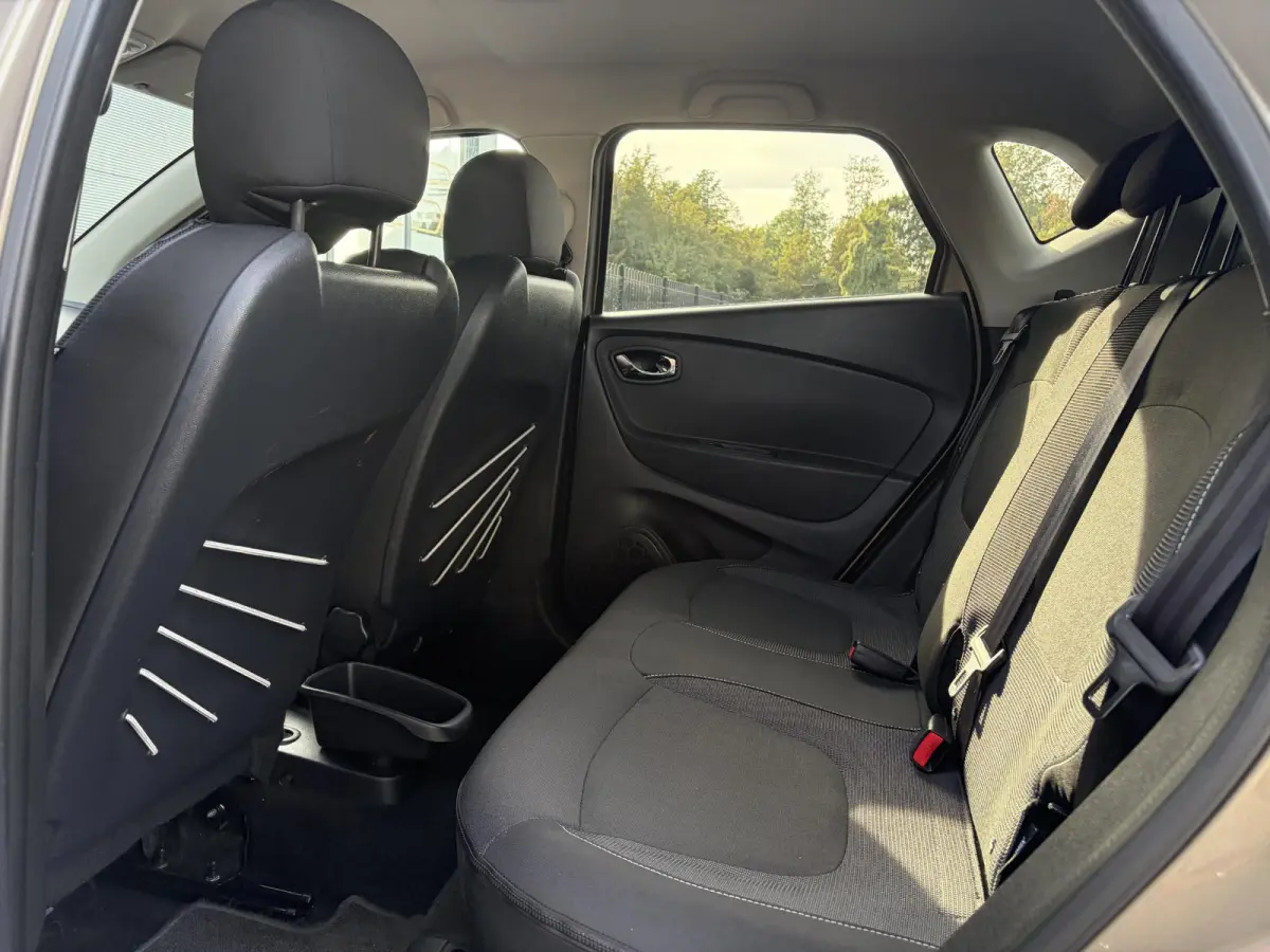 1.2 TCe Dynamique ✓Navi✓Trekhaak✓Keyless✓Clima✓Cruise✓Dealer Onderhouden✓Automaat✓120pk✓Lm velgen✓Pdc✓N.A.P✓Apk tot 06-2027