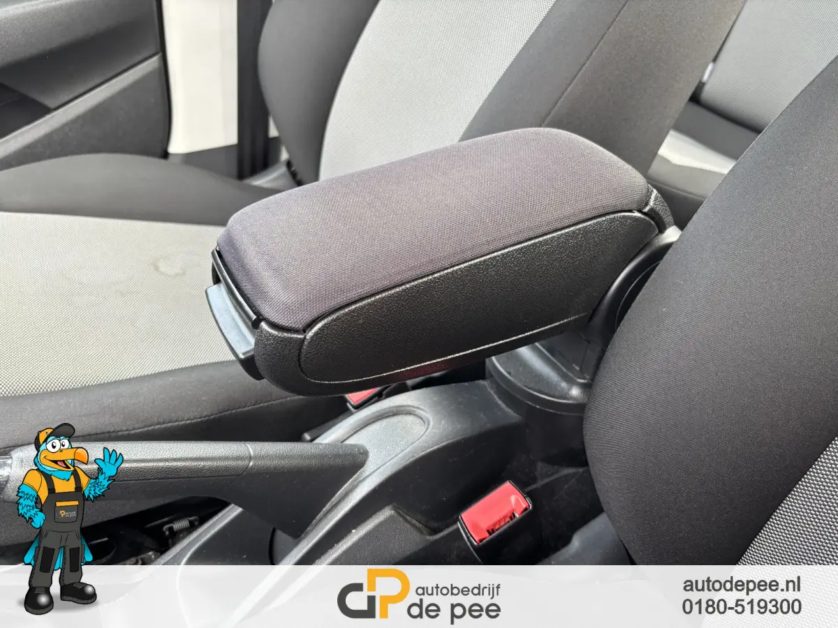 1.0 MPI Reference GARANTIE/TREKHAAK/PDC/BLUETOOTH/LICHTMETAAL/AIRCO/CV+AB rijklaarprijs!