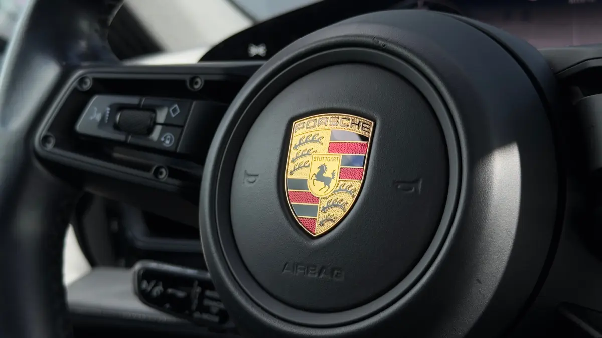 4S 530pk 79 kWh | SOH: 99,58% | Full PPF | Sport Chrono | PSCB | Panoramadak | Stoelventilatie | Luchtvering