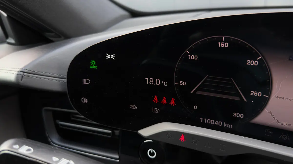 4S 530pk 79 kWh | SOH: 99,58% | Full PPF | Sport Chrono | PSCB | Panoramadak | Stoelventilatie | Luchtvering