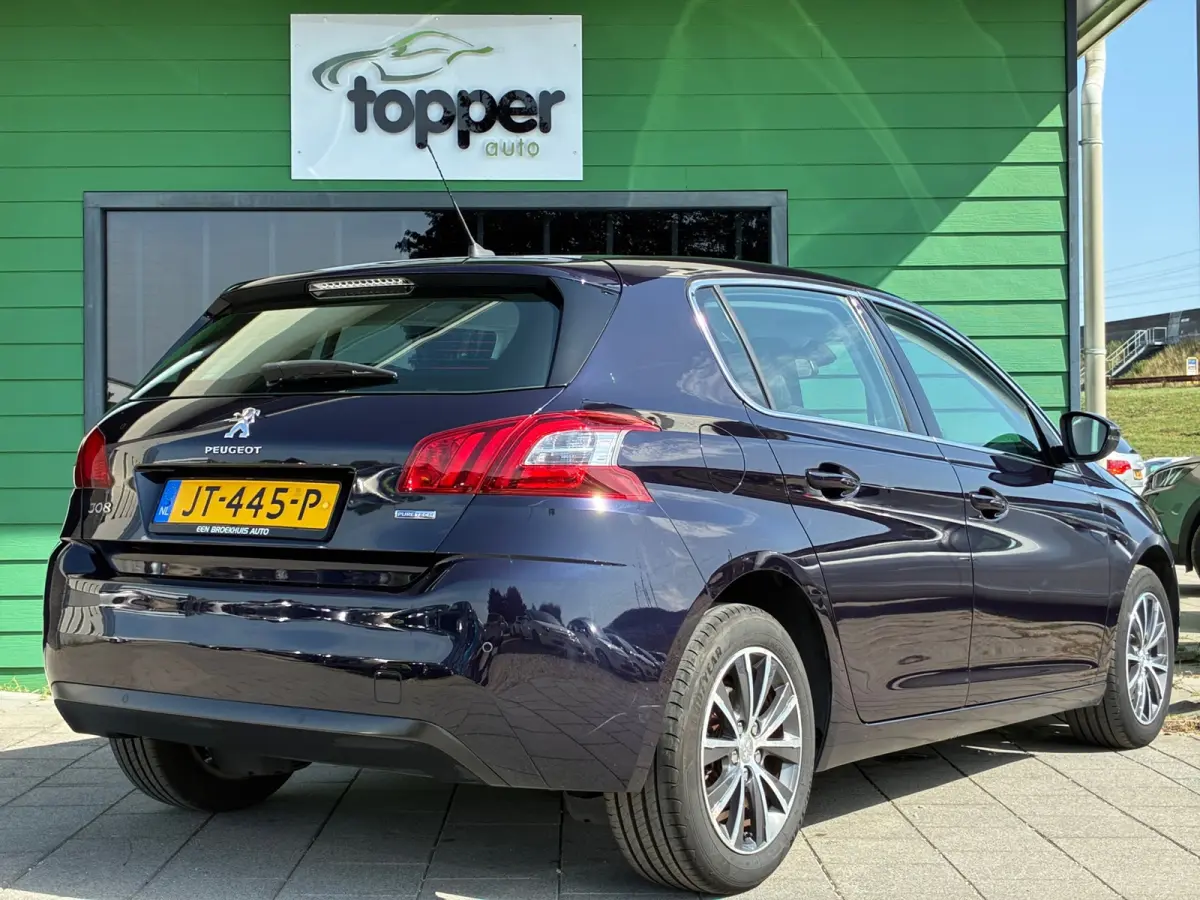 1.2 PureTech Allure|2e Eigenaar|Navigatie|CruiseControl|PDC|Climatronic|NAP|Dealer Onderhouden|