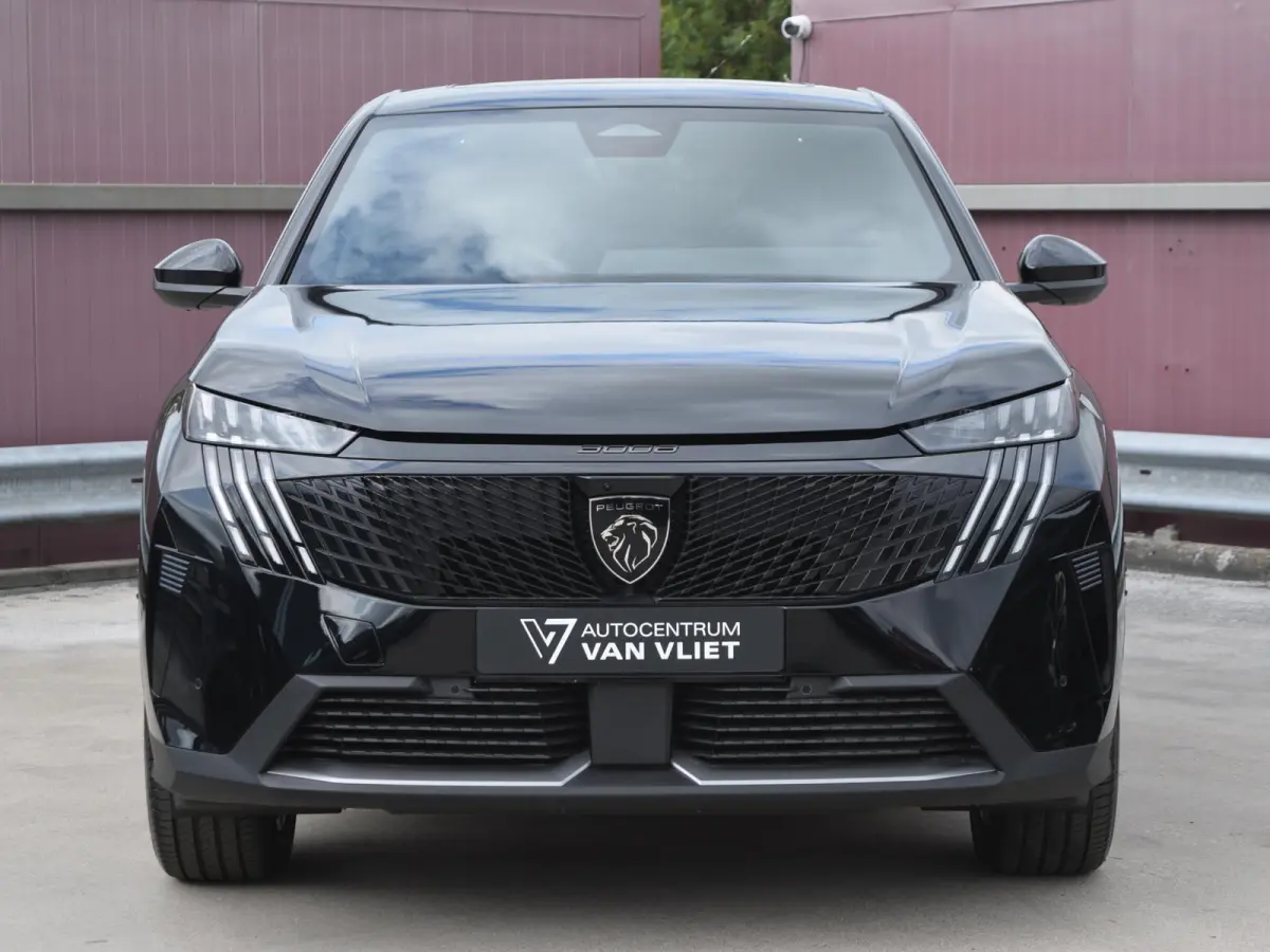 1.2 Hybrid 145 GT UIT VOORRAAD LEVERBAAR