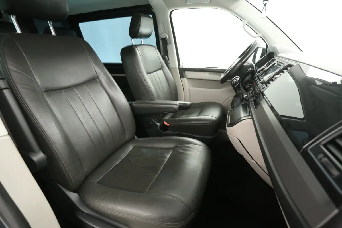 2.0 TDI L2H1 150PK | Dubbele Cabine | Automaat | Airco | Cruise | Trekhaak | Navi | Parkeersens.