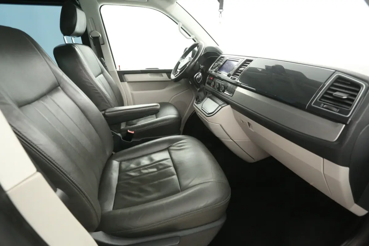 2.0 TDI L2H1 150PK | Dubbele Cabine | Automaat | Airco | Cruise | Trekhaak | Navi | Parkeersens.
