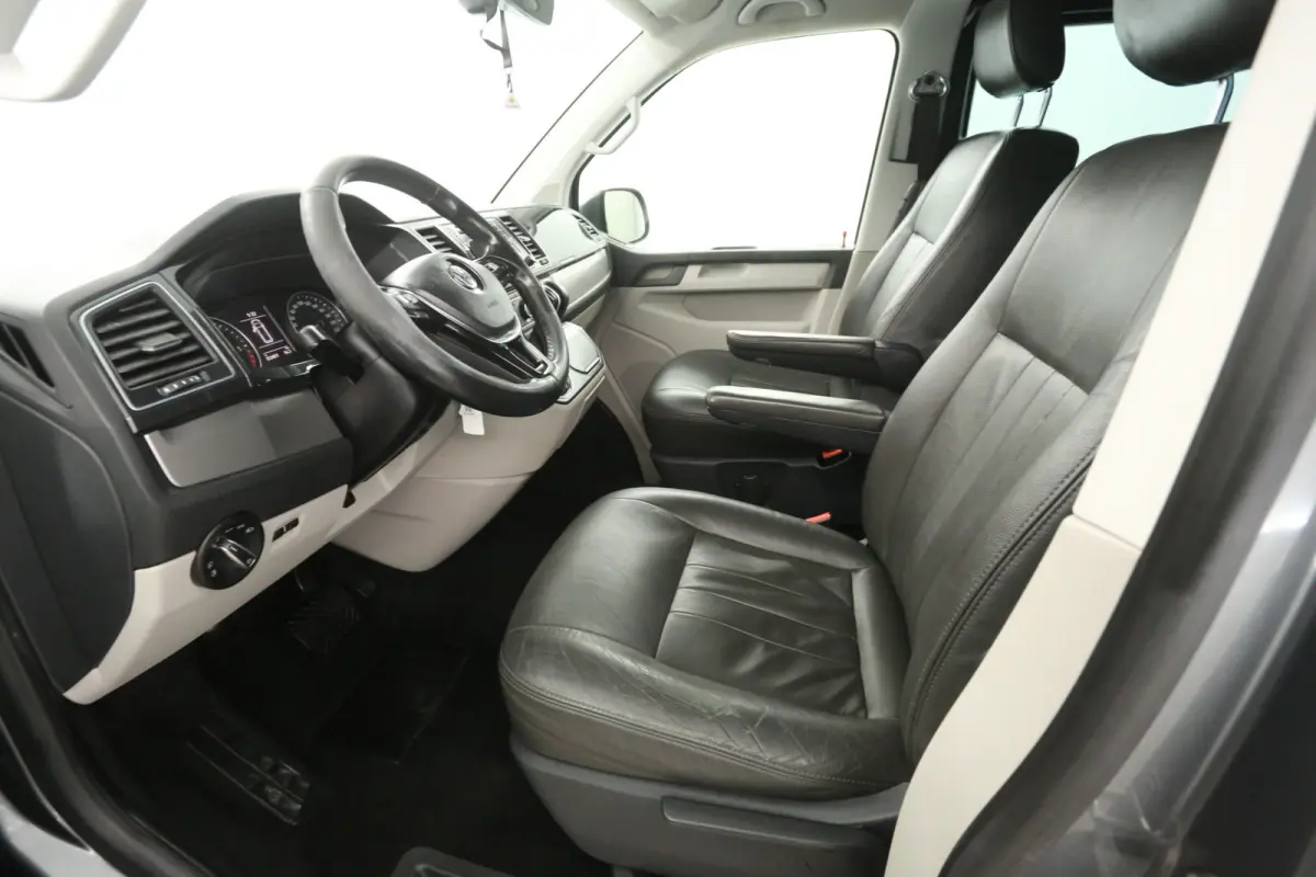 2.0 TDI L2H1 150PK | Dubbele Cabine | Automaat | Airco | Cruise | Trekhaak | Navi | Parkeersens.