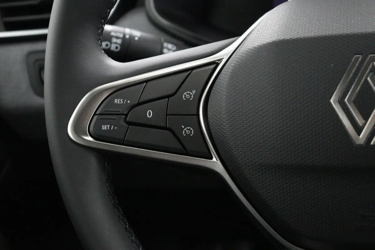evolution TCe 90 | Achteruitrijcamera | Apple Carplay/Android Auto |