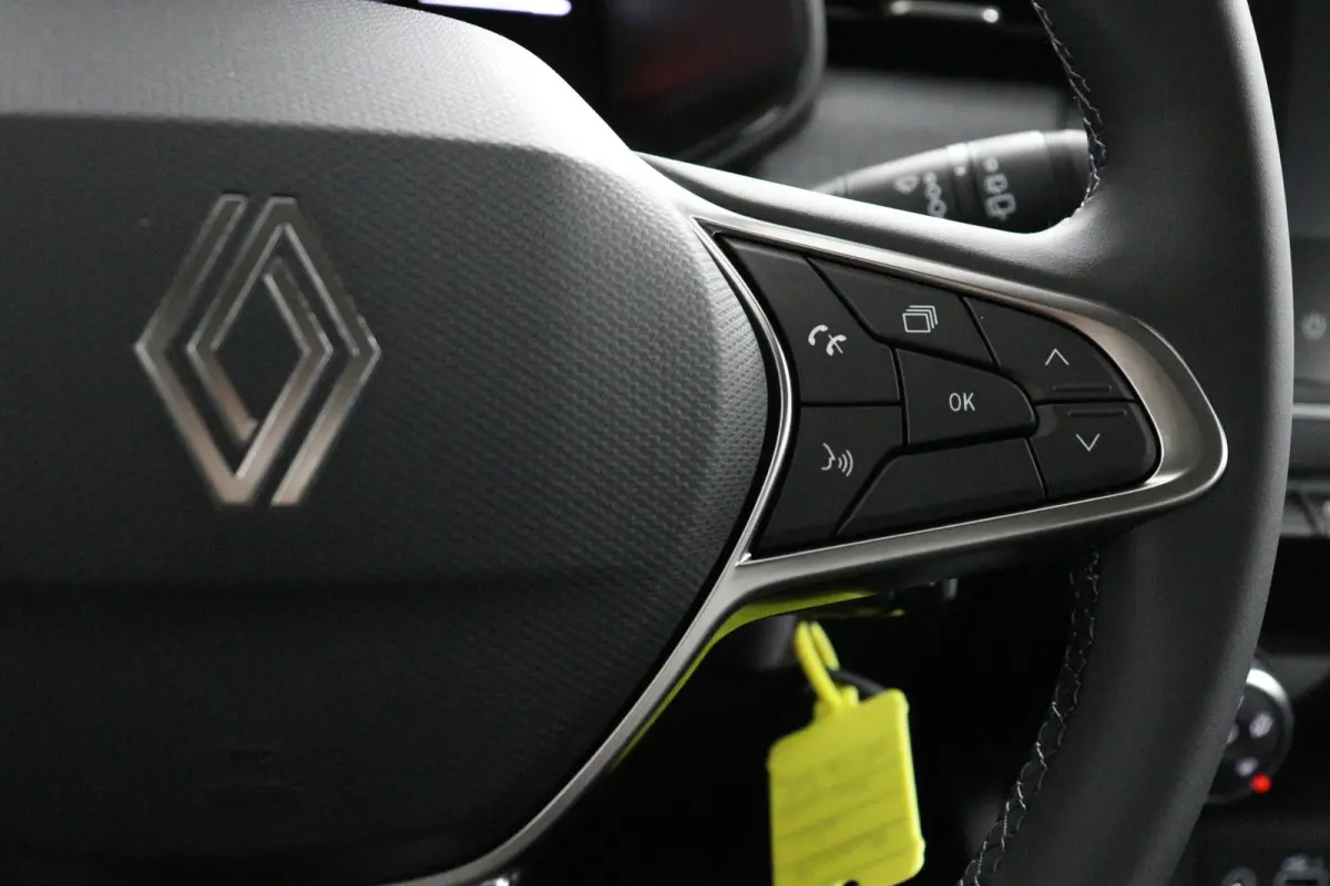 evolution TCe 90 | Achteruitrijcamera | Apple Carplay/Android Auto |