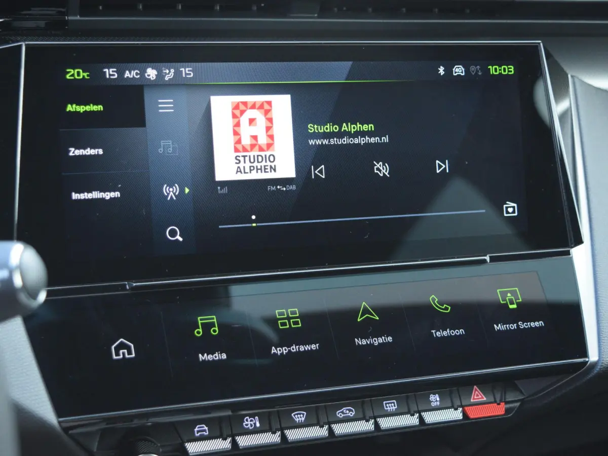 1.2 GT Exclusive Hybrid 145 UIT VOORRAAD LEVERBAAR