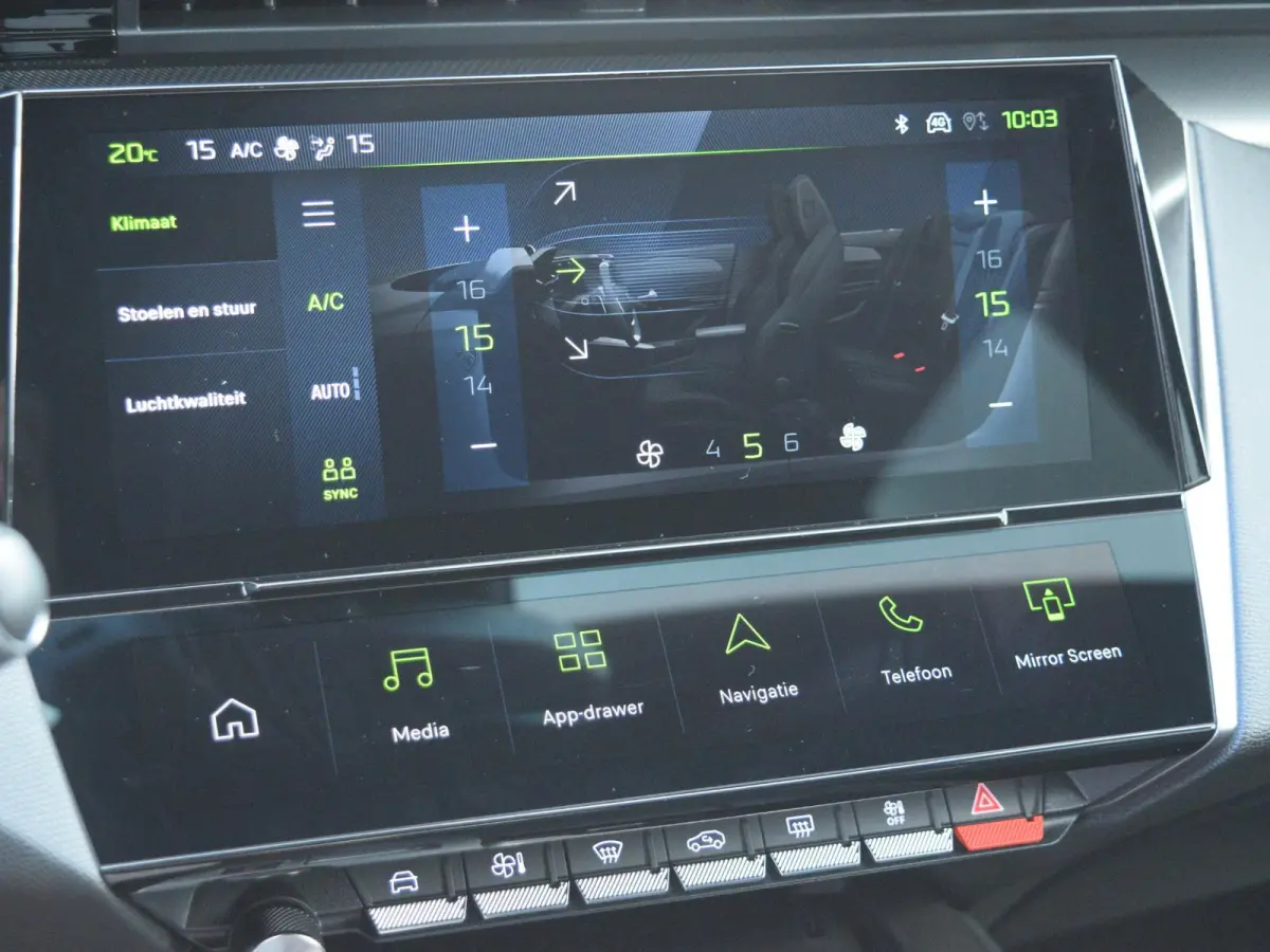 1.2 GT Exclusive Hybrid 145 UIT VOORRAAD LEVERBAAR