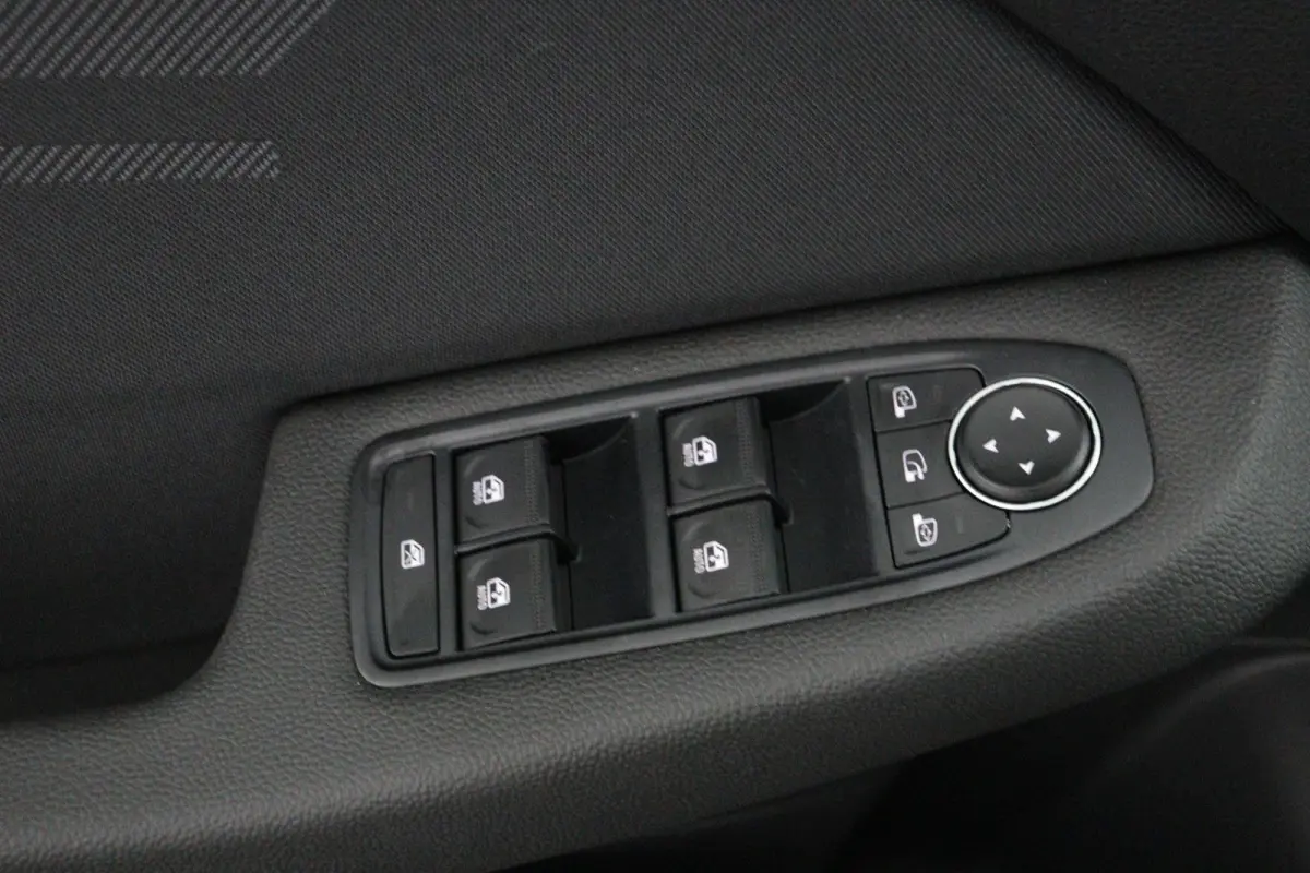 esprit Alpine full hybrid E-Tech 145 | BOSE Audio | Adapt. Cruise | Parkeercamera |