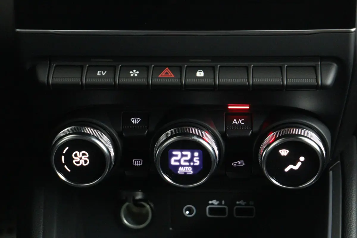 esprit Alpine full hybrid E-Tech 145 | BOSE Audio | Adapt. Cruise | Parkeercamera |