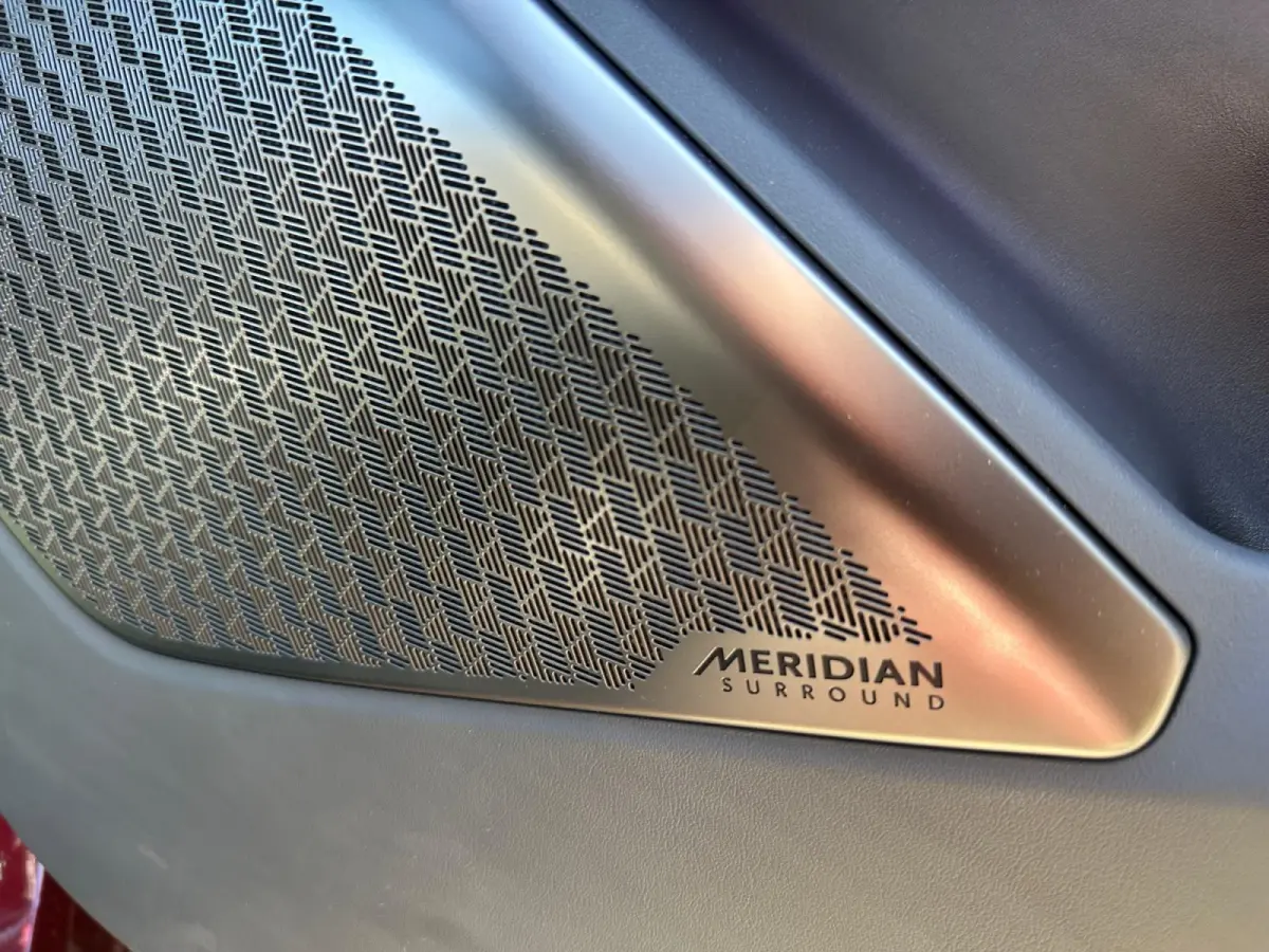 GT-line AWD 99,8 kwh 7 zits | 385 PK | Geventileerde/verwarmde stoelen | Wireless Carplay & Android auto | 2.500 kg trekgewicht | Meridian | Fabrieksgarantie t/m 19-6-2033 +3x 1 jaar*  | NAP