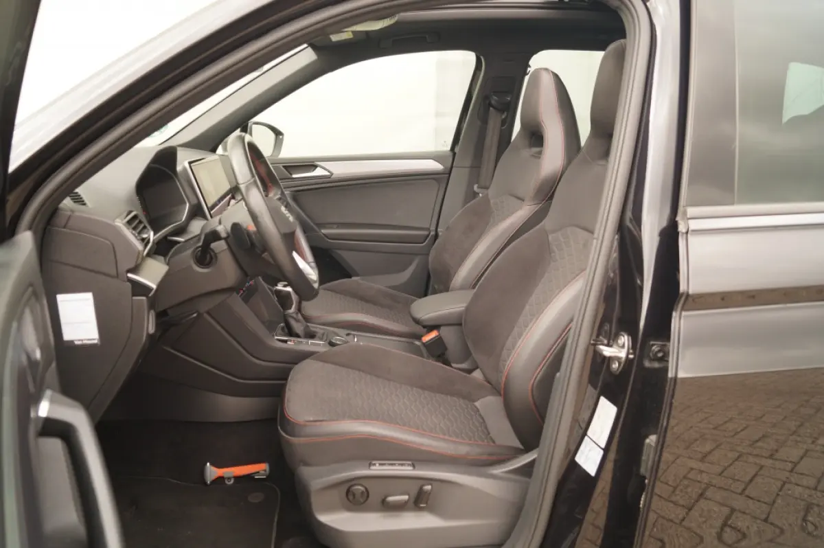 1.4 TSI e-Hybrid PHEV FR Business Intense -PANO-TREKHAAK-