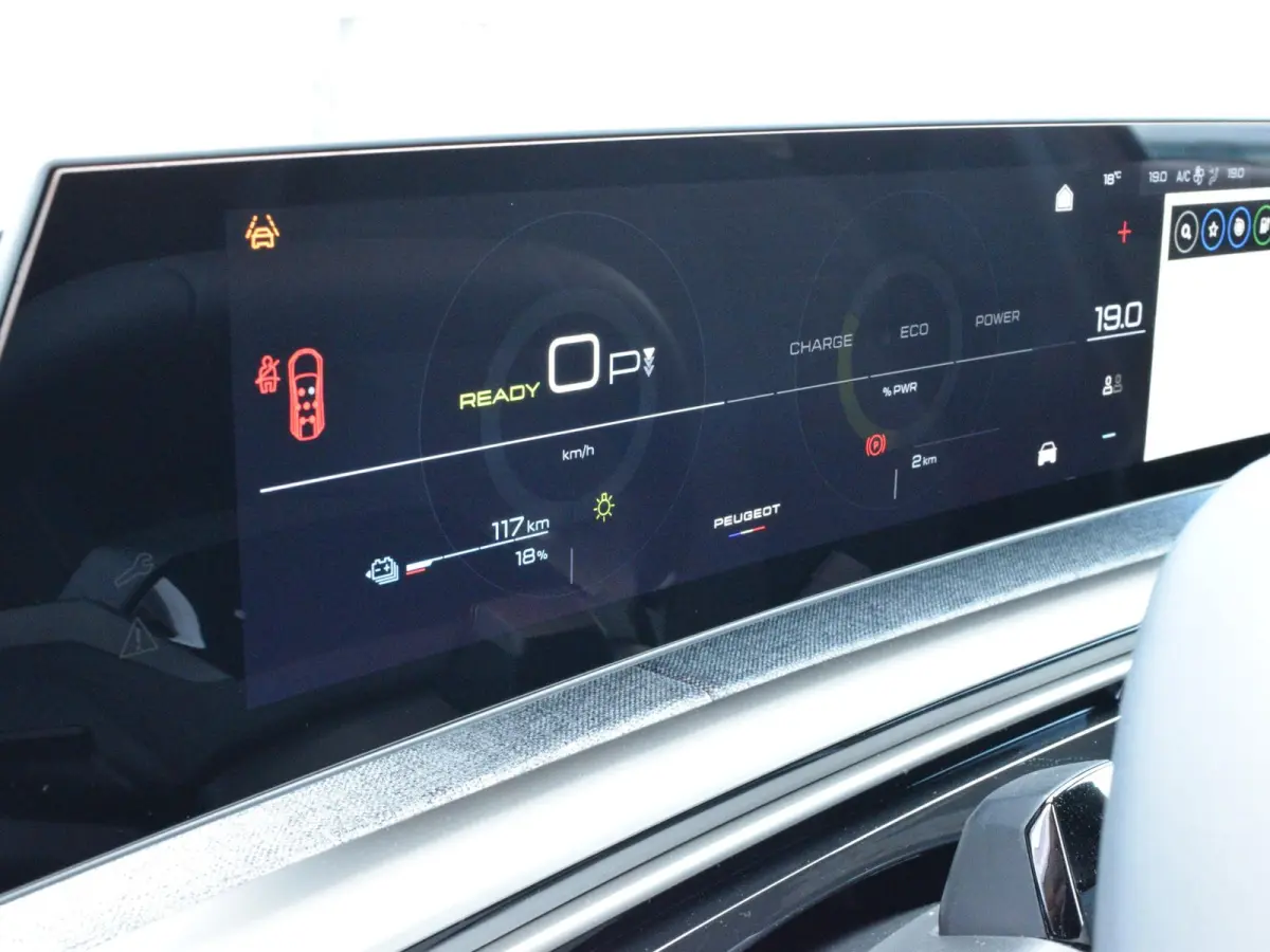 Allure Long Range 97 kWh 7p UIT VOORRAAD LEVERBAAR
