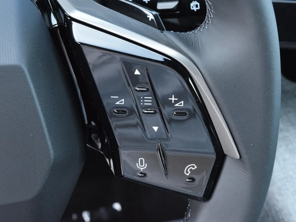 Allure Long Range 97 kWh 7p UIT VOORRAAD LEVERBAAR