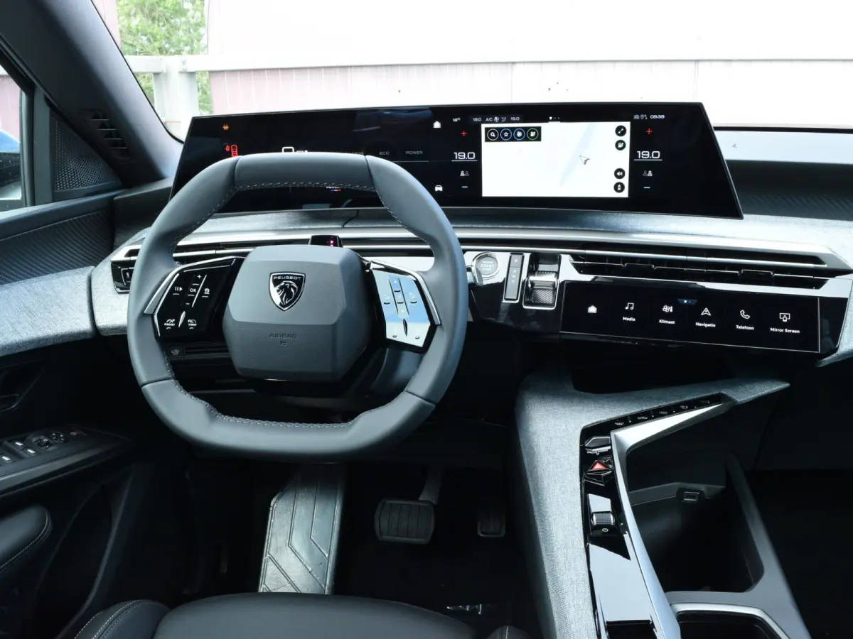 Allure Long Range 97 kWh 7p UIT VOORRAAD LEVERBAAR