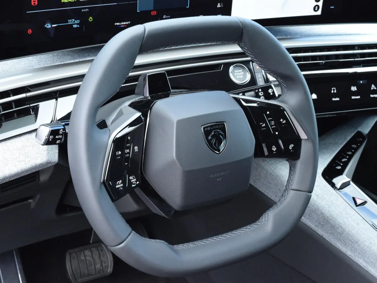 Allure Long Range 97 kWh 7p UIT VOORRAAD LEVERBAAR