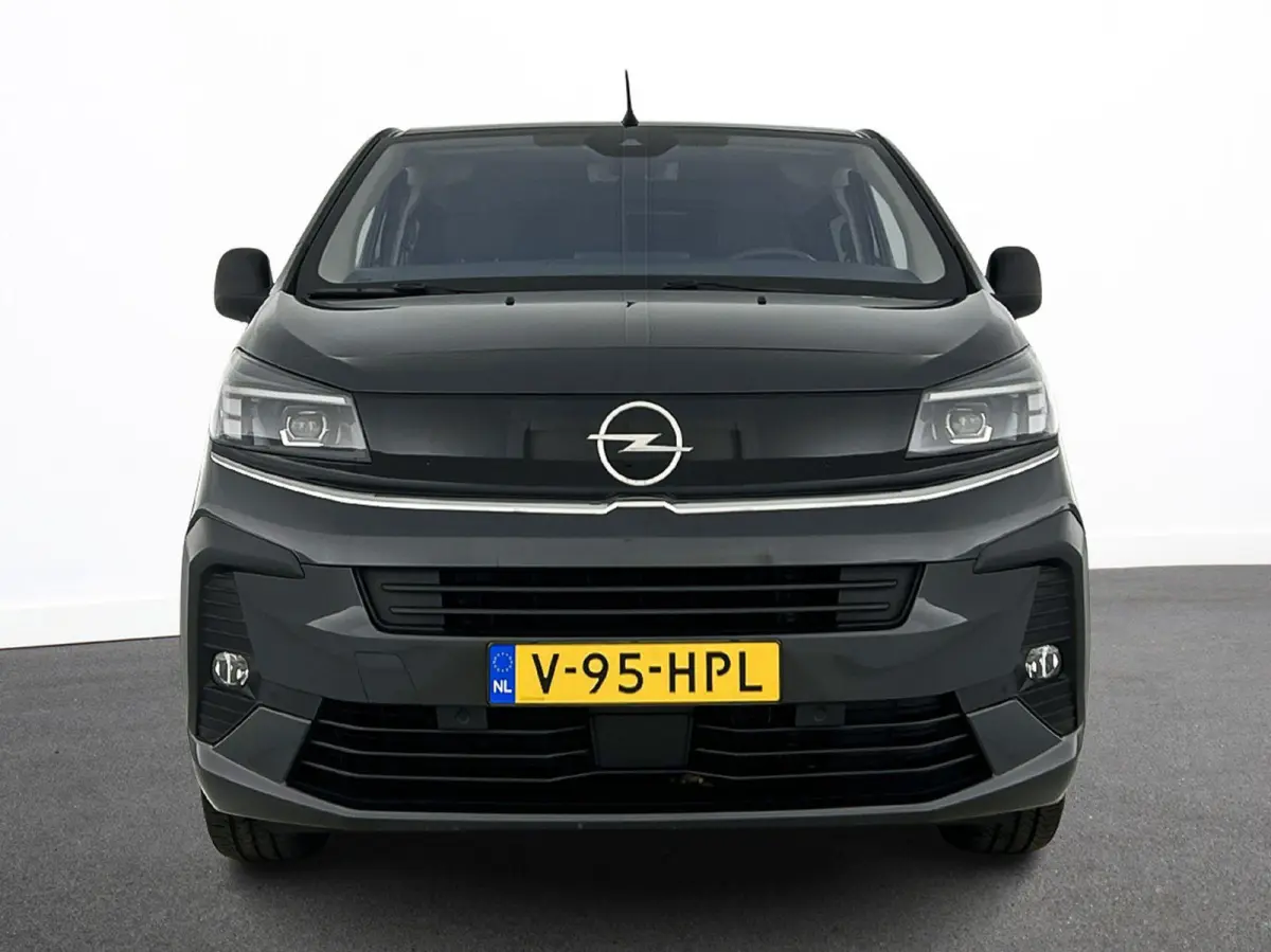 2.0 180PK L3 Automaat Dubbele Cabine 2 schuifdeuren Android Auto/Apple CarPlay Navigatie Keyless Entry&Start Climate Control Camera Cruise Control Houten afwerking laadruimte Trekhaak lichtm