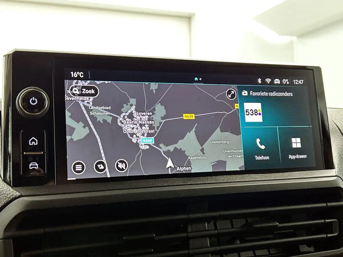 2.0 180PK L3 Automaat Dubbele Cabine 2 schuifdeuren Android Auto/Apple CarPlay Navigatie Keyless Entry&Start Climate Control Camera Cruise Control Houten afwerking laadruimte Trekhaak lichtm