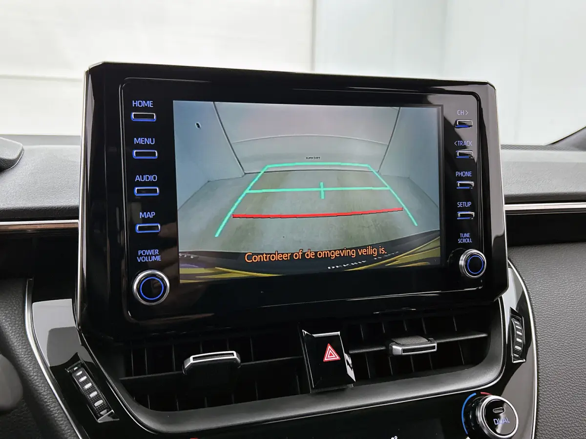 1.8 Hybrid Business / Pdc+Camera / Radio multimedia / Airco-ecc. / Apk 09-2027