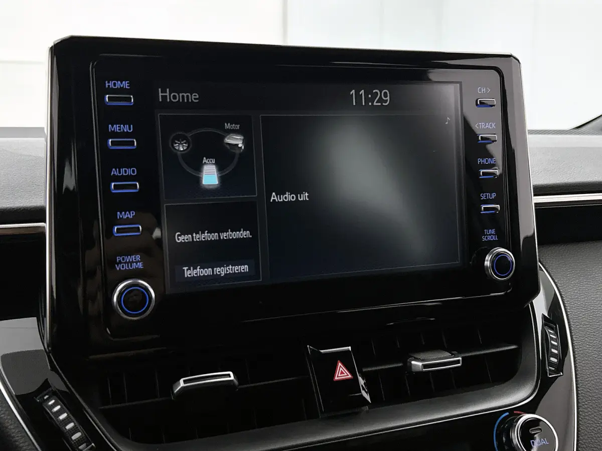 1.8 Hybrid Business / Pdc+Camera / Radio multimedia / Airco-ecc. / Apk 09-2027