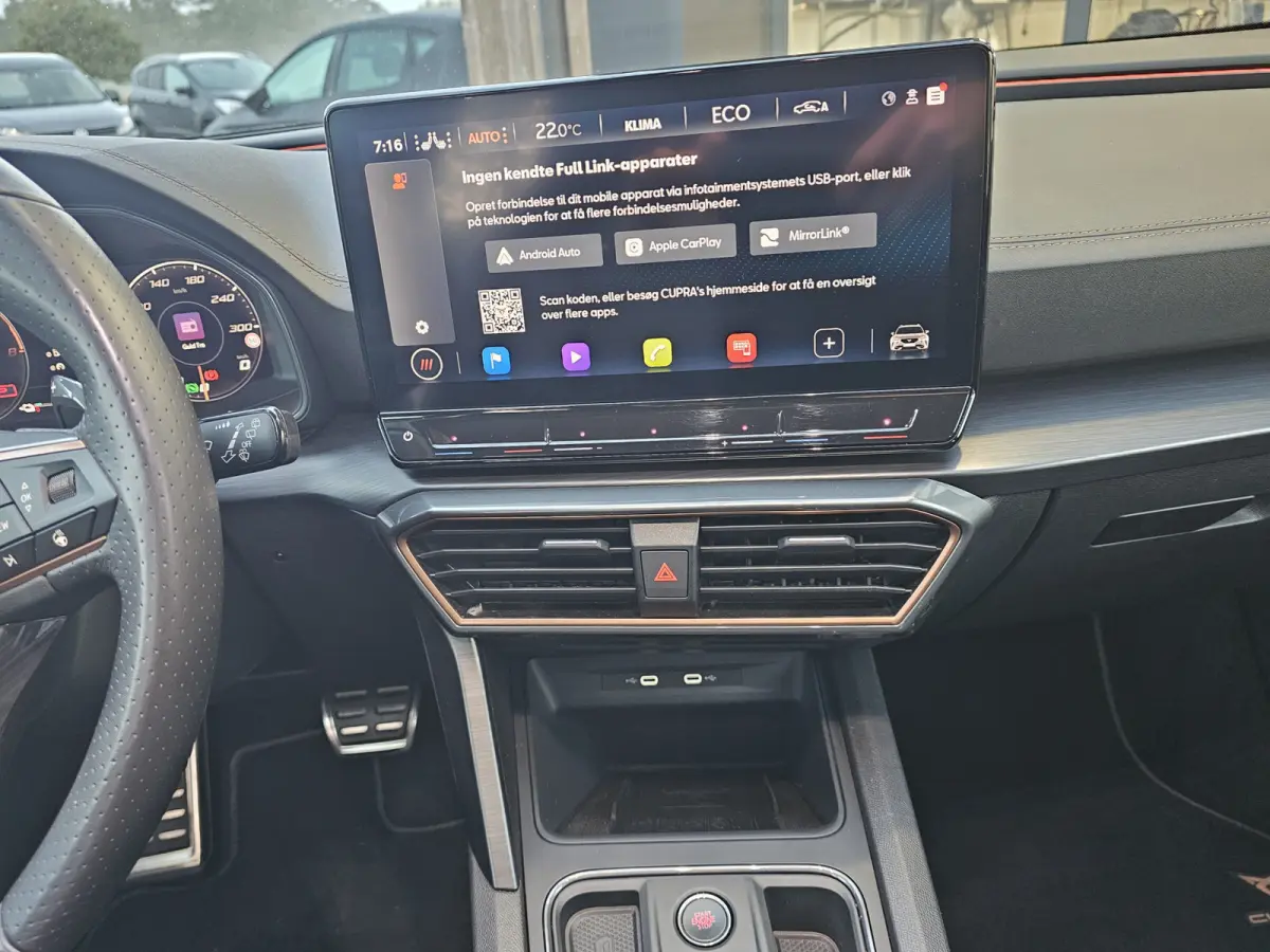 1.4 e-Hybrid VZ Performance 245PK | LED | Trekhaak | Stoel- & stuurverw. | Park Assist | Camera | ACC | App-connect | Sportstoelen | DCC |  Keyless |