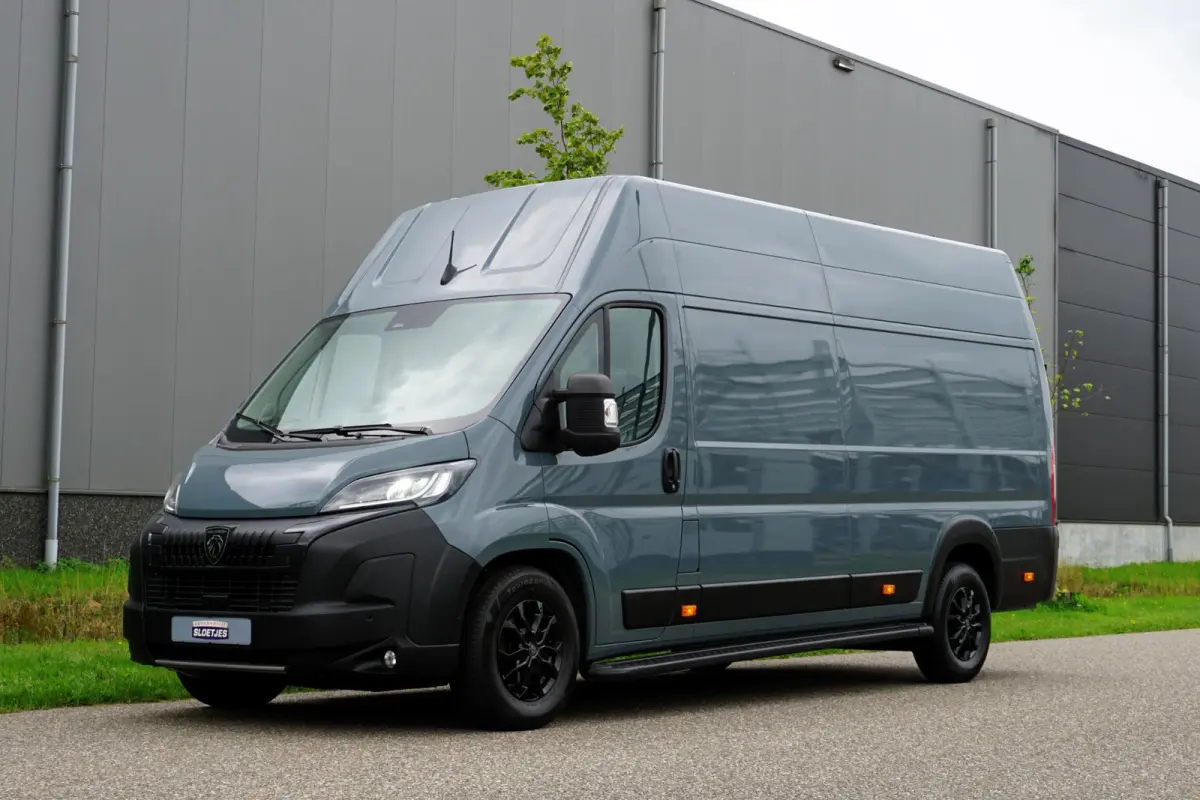 2.2 BlueHDi 180 L4H3 3.5t Zwaar Automaat |In topstaat |Full-Option |Adaptive Cruise |Groot scherm |Full-LED |Parkeersensoren rondom |2e airbag |BPM voordeel! |Mooie camperbasis