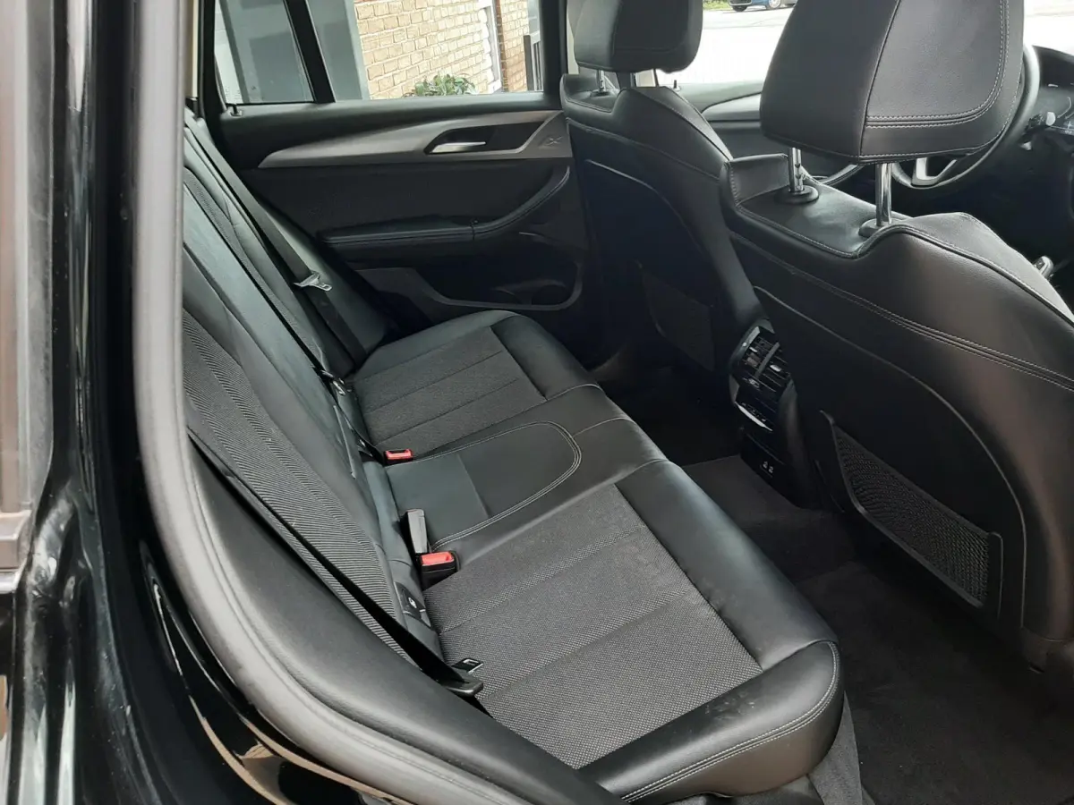 xDrive30e Business Edition TREKHAAK