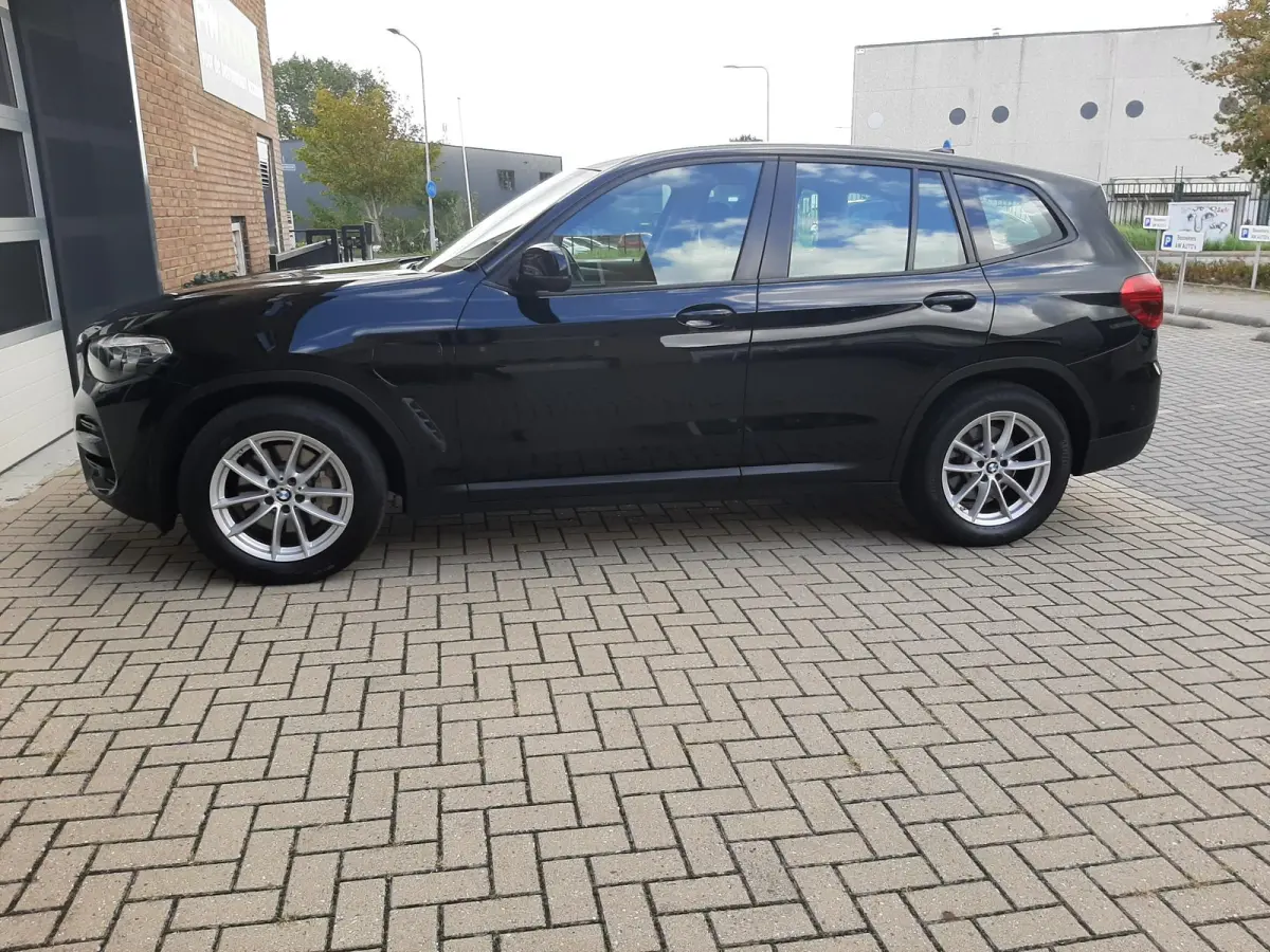 xDrive30e Business Edition TREKHAAK