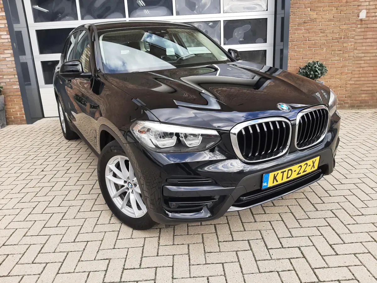 xDrive30e Business Edition TREKHAAK