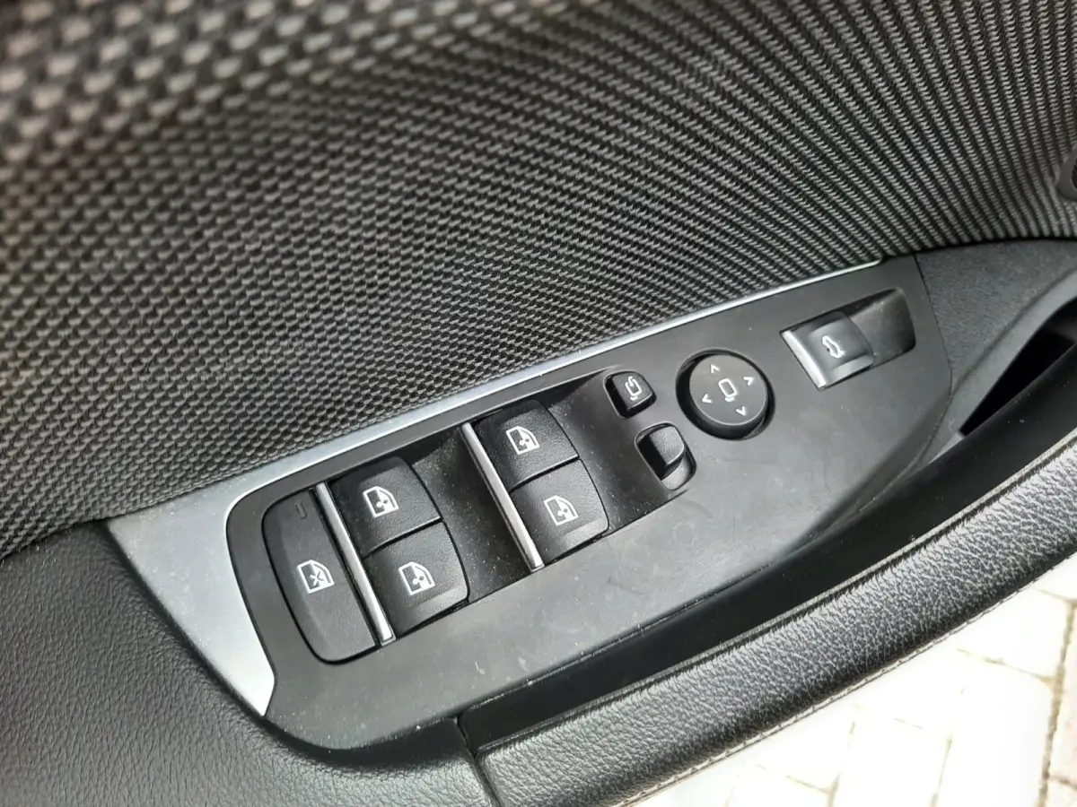 xDrive30e Business Edition TREKHAAK