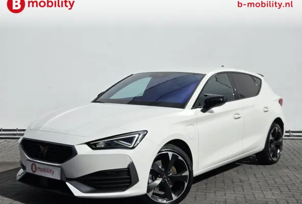 1.4 e-Hybrid VZ Performance Apple CarPlay Virtual Cockpit | Stuurverwarming | Sportstoelen | Keyless | LED