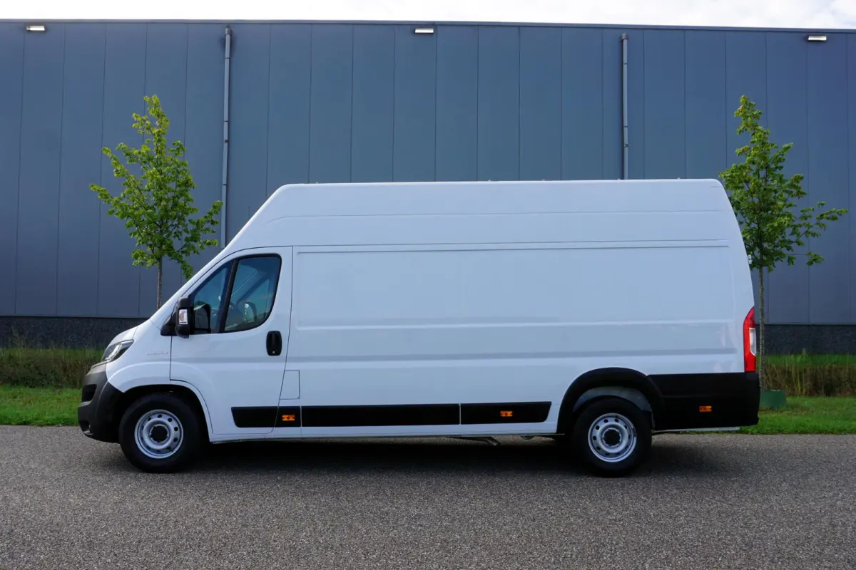 35H 2.3 MultiJet L4H3 160 pk |Topstaat |Camera |Cruise |Navi |Climate control |1e eigenaar |3500 KG |BPM vrij |Mooie camperbasis |EURO6D