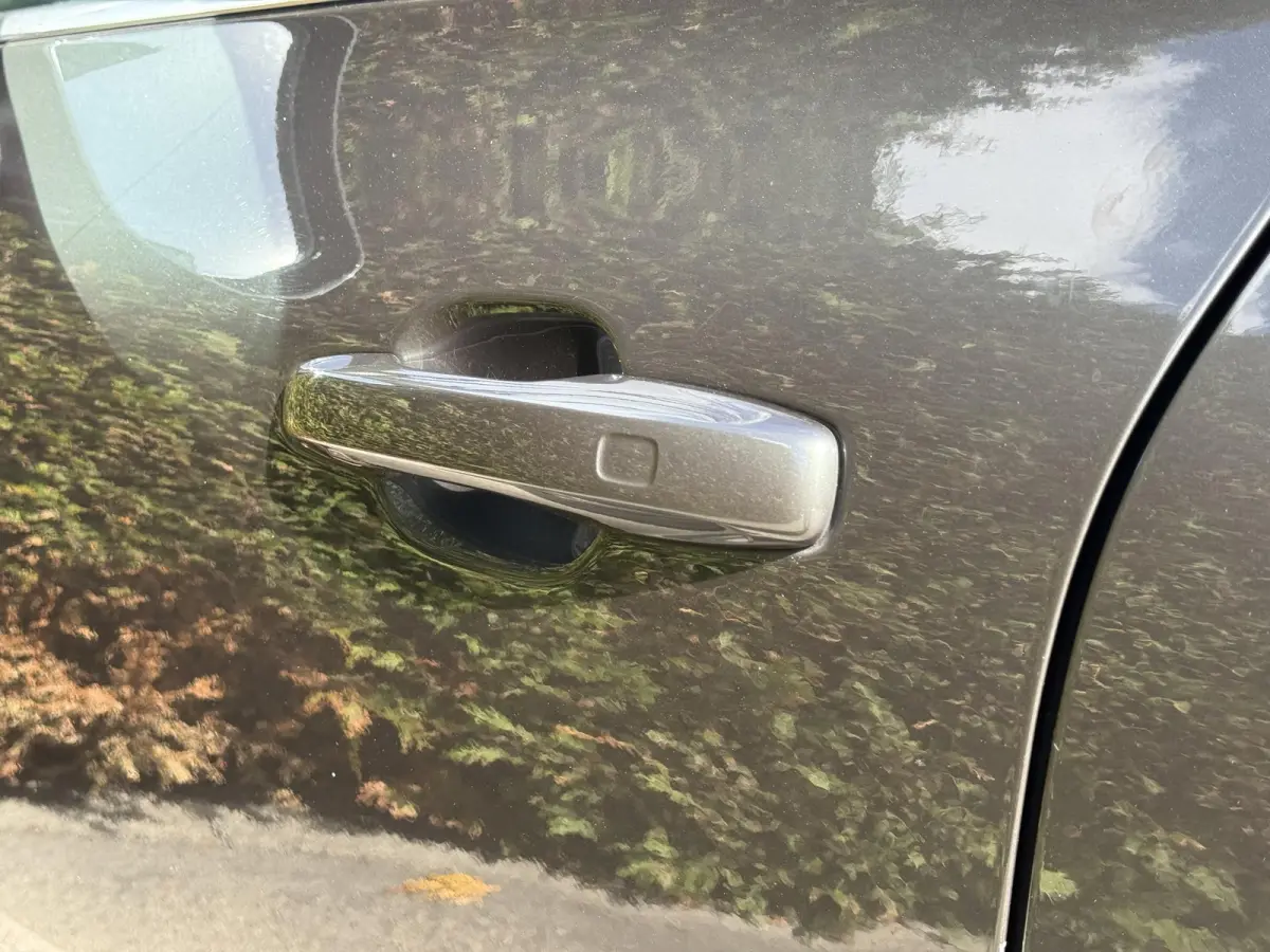 B5 Inscription | Trekhaak | Pano dak | Head up display | Bliss | Keyless |