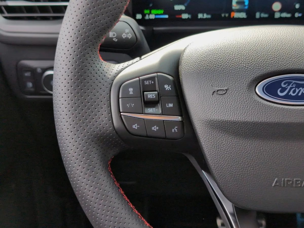 2.5 PHEV ST-Line X | Achterbank verwarmd | All Weather banden | Bang & Olufsen Sound System