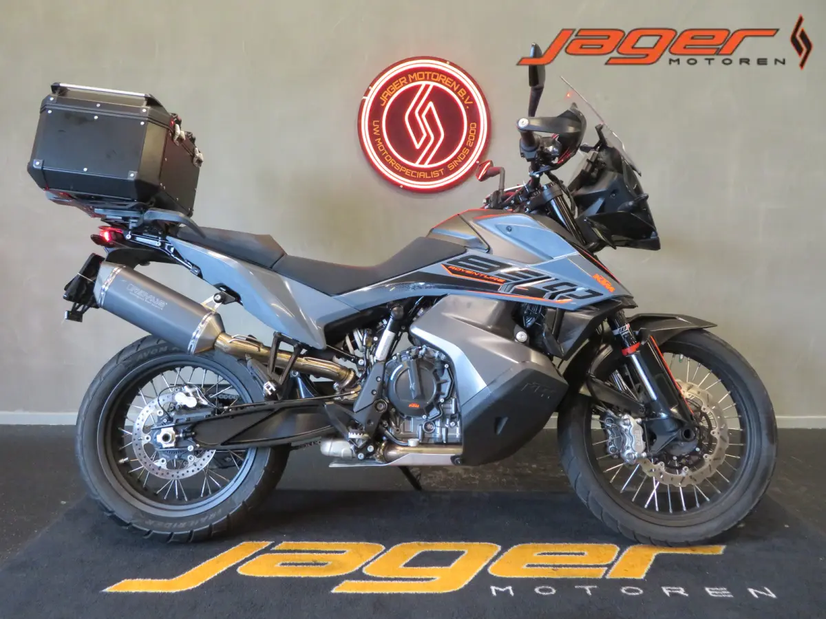 Ktm 890 Adventure 2022 Benzine Onbekend leasen