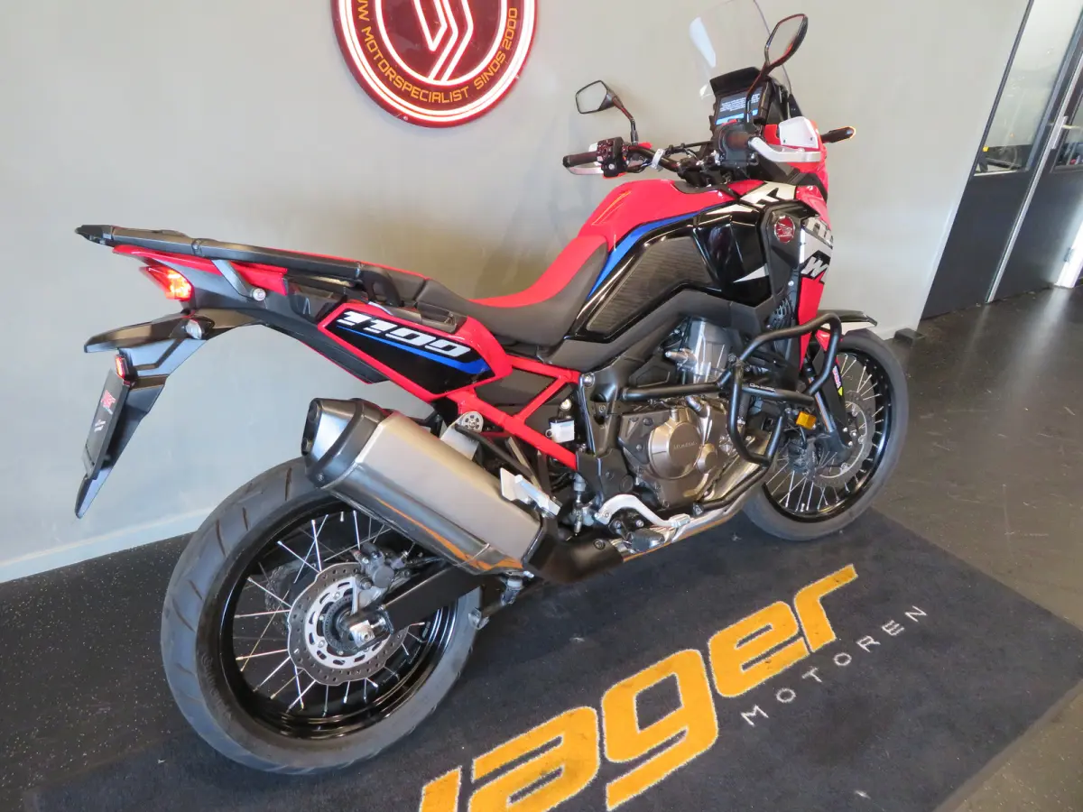 CRF 1100 AFRICA TWIN NIEUWSTAAT!!