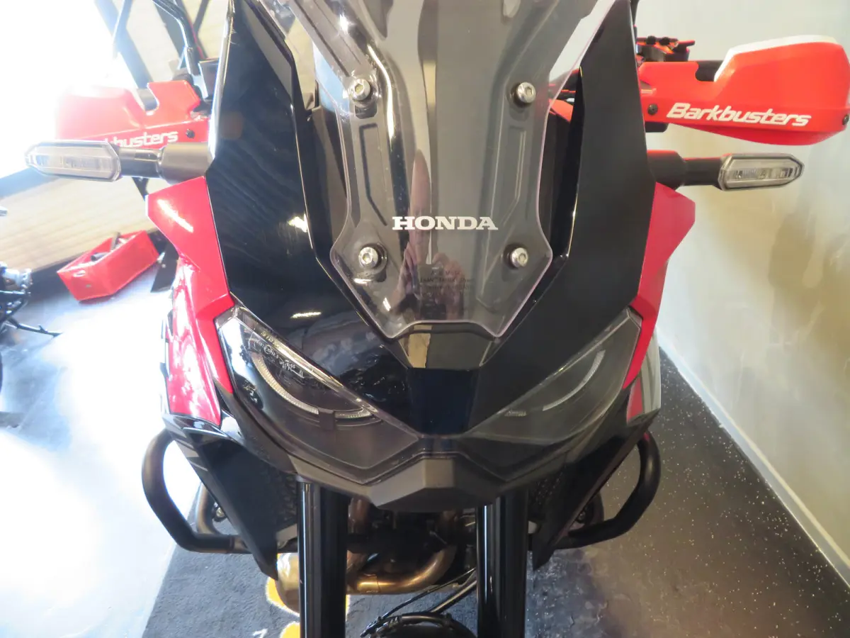 CRF 1100 AFRICA TWIN NIEUWSTAAT!!