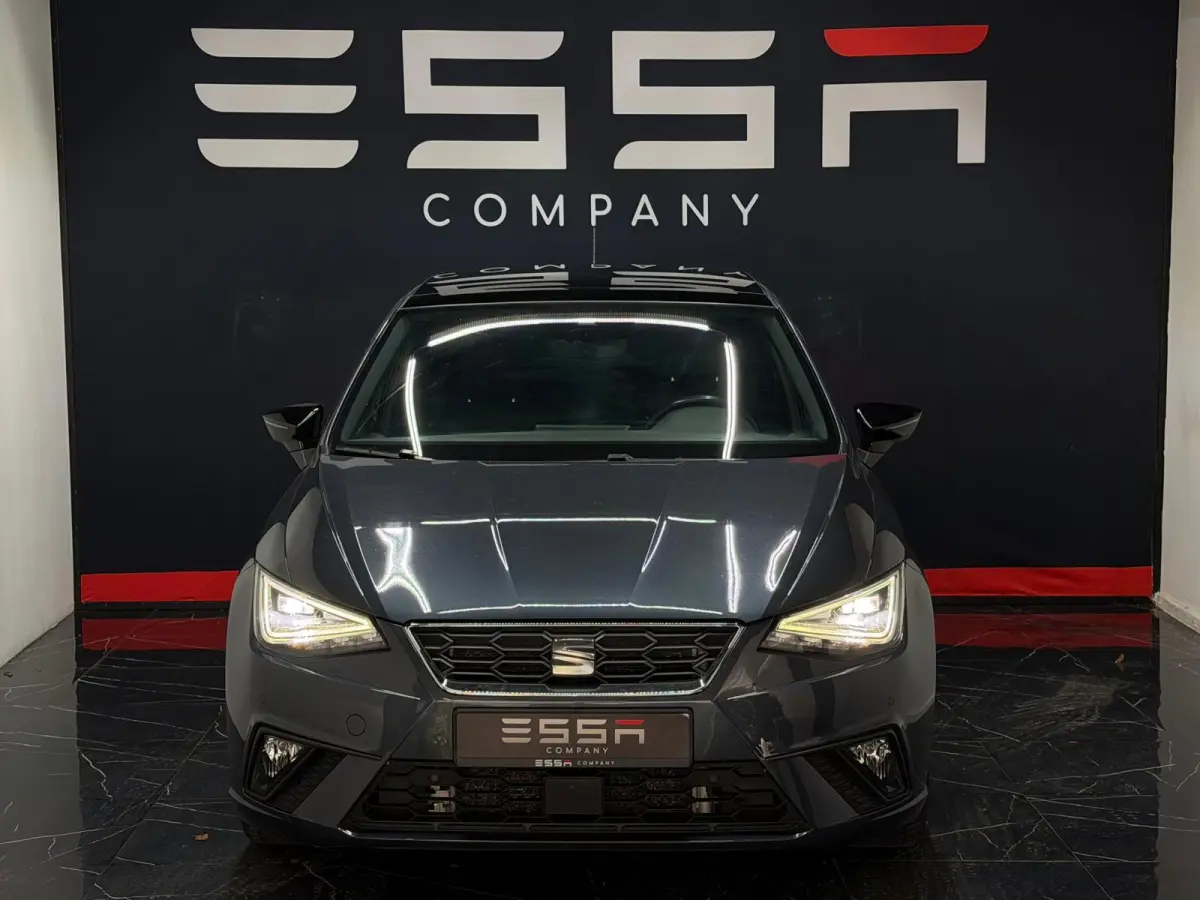 1.5 TSI FR Plus Pano Keyless Sfeerv Camera LED