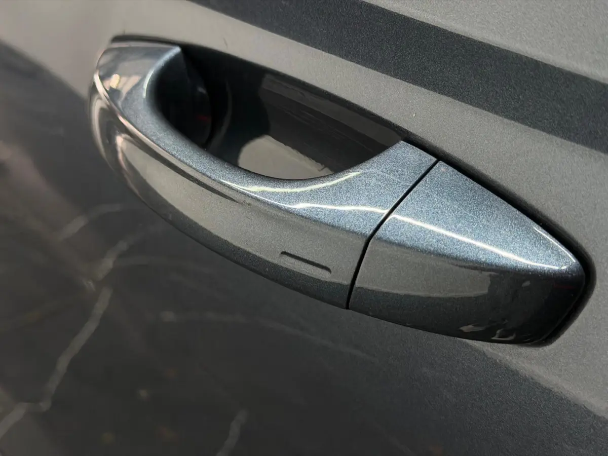 1.5 TSI FR Plus Pano Keyless Sfeerv Camera LED